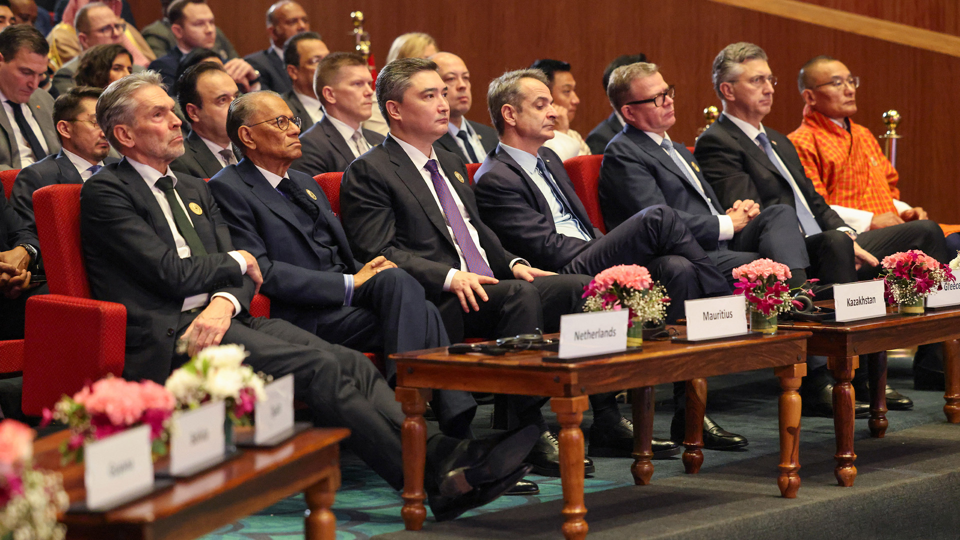 фото primeminister.kz 142